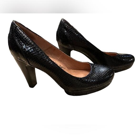 Sofft Women’s Black Leather Snakeskin Print Pumps with small Platform Size 9 - Picture 4 of 12
